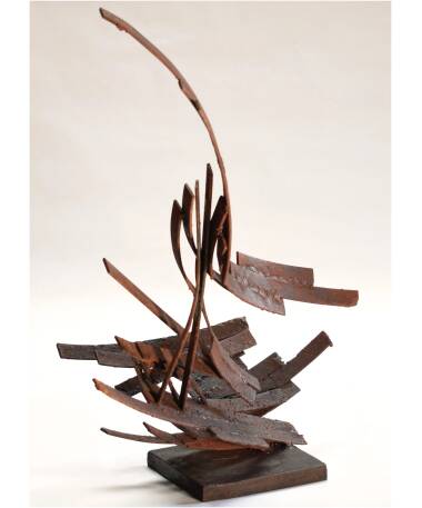 jabegote iron abstract sculpture by artist pablo lara