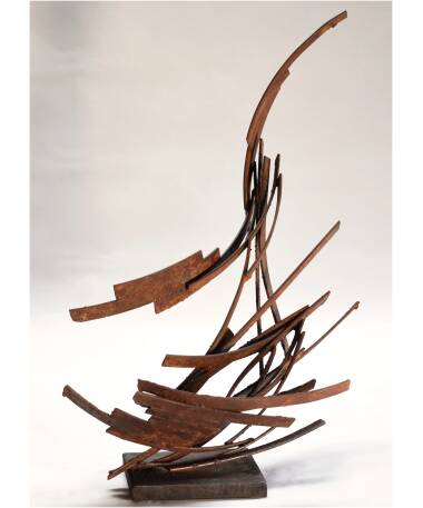 jabegote iron abstract sculpture by artist pablo lara