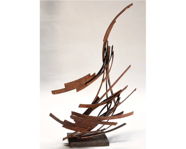 jabegote iron abstract sculpture by artist pablo lara