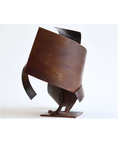 aceituneras iron abstract sculpture by artist pablo lara