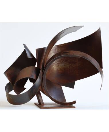 aceituneras iron abstract sculpture by artist pablo lara
