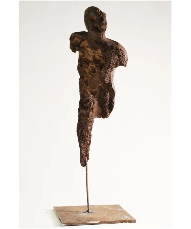 Inspiratio iron sculpture by Spanish artist Pablo Lara
