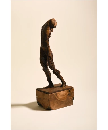 melkart iron sculpture by Spanish artist Pablo Lara