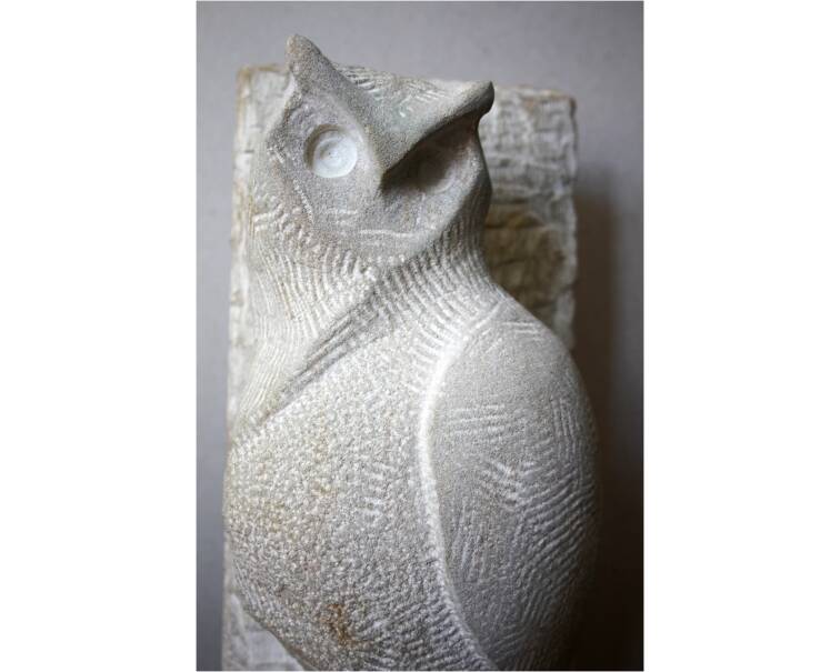 buho stone sculpture by Spanish artist Pablo Lara