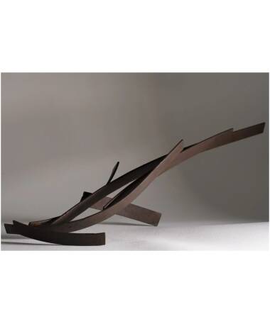 liviana iron abstract sculpture by artist pablo lara