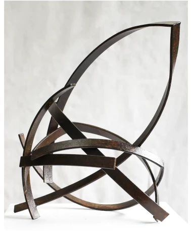 perla iron abstract sculpture by artist pablo lara