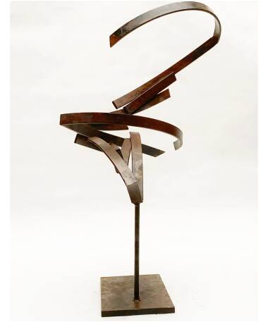 mudra iron abstract sculpture by artist pablo lara