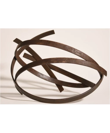 oculto iron abstract sculpture by artist pablo lara