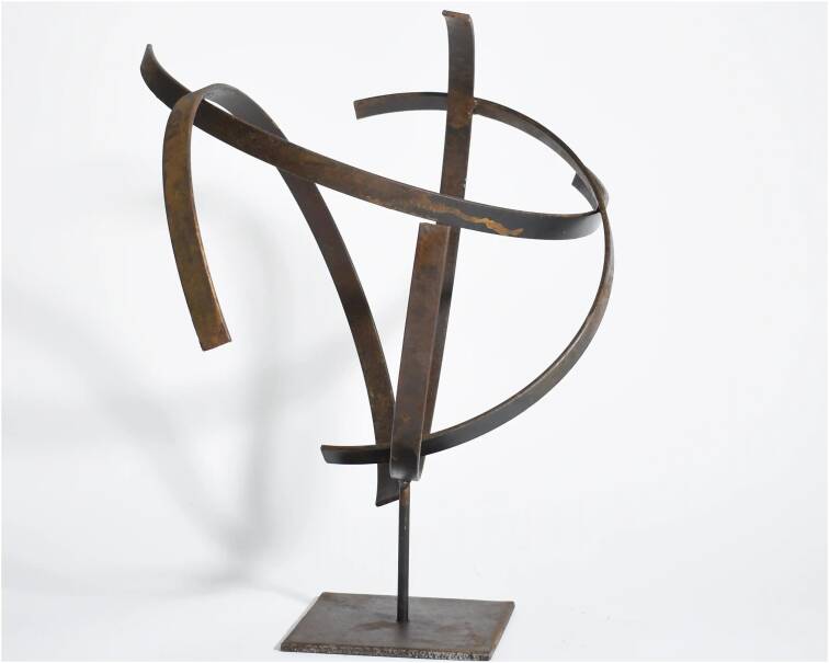 wu wai iron abstract sculpture by artist pablo lara