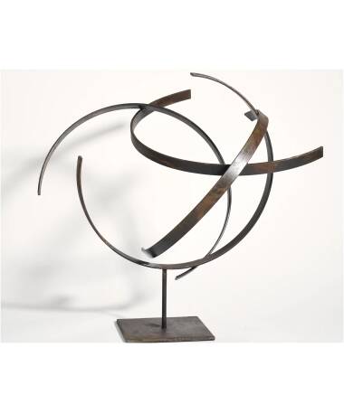 wu wai iron abstract sculpture by artist pablo lara