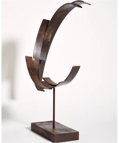 raqib iron abstract sculpture by artist pablo lara