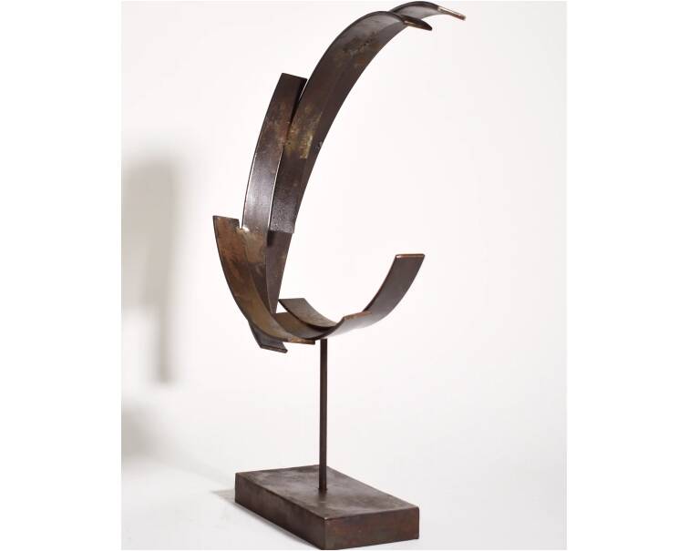 raqib iron abstract sculpture by artist pablo lara