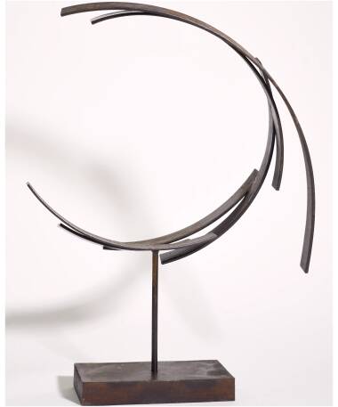 raqib iron abstract sculpture by artist pablo lara
