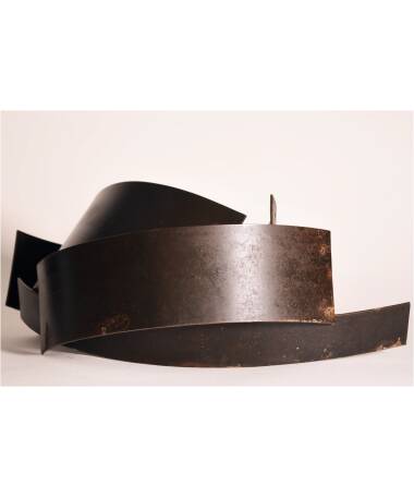 mana iron abstract sculpture by artist pablo lara