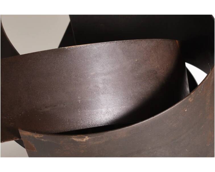 morada iron abstract sculpture by artist pablo lara