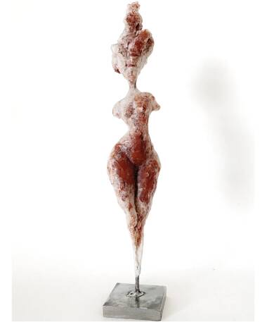 Gar Anat marble sculpture by artist pablo lara
