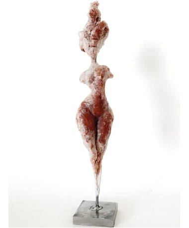 Gar Anat marble sculpture by artist pablo lara