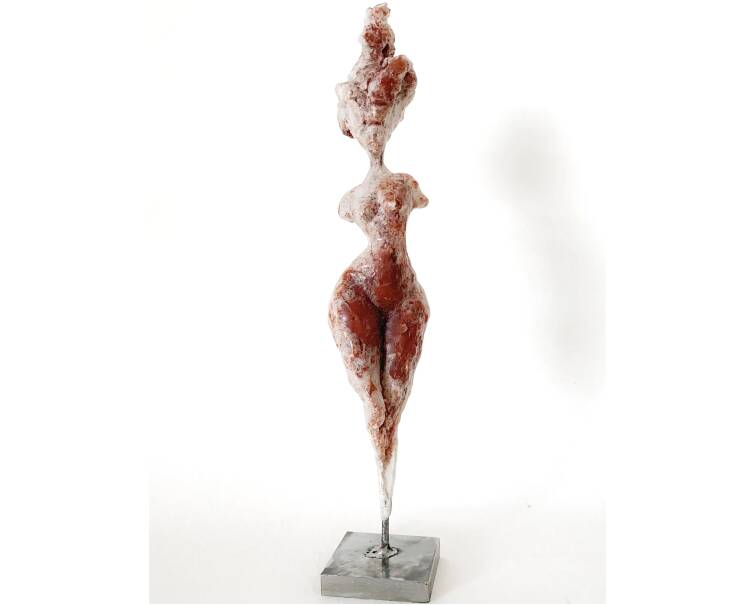 Gar Anat marble sculpture by artist pablo lara