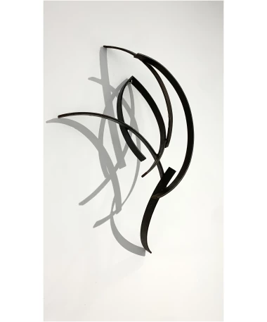 mudra sculpture by artist pablo lara