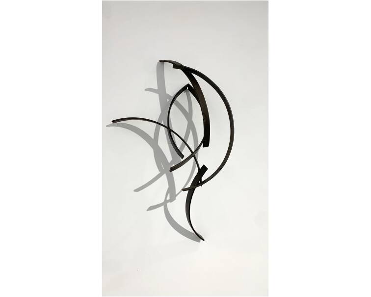mudra sculpture by artist pablo lara