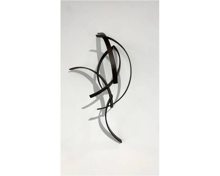 mudra sculpture by artist pablo lara
