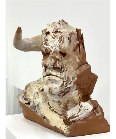 minotaur sculpture by pablo lara