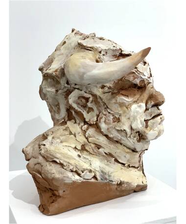 minotaur sculpture by pablo lara