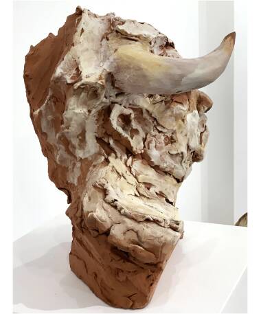 minotaur sculpture by pablo lara
